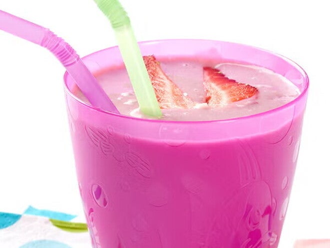 Batido de frutos rojos con NESTUM® Trigo Miel